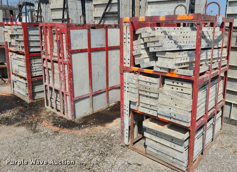 image for item DM4946 (4) cages of Badger aluminum concrete forms