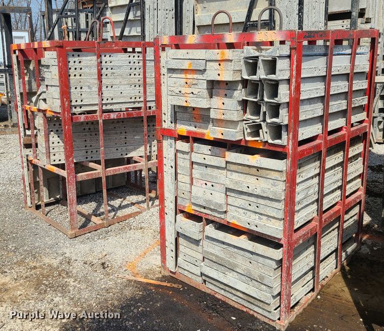 image for item DM4946 (4) cages of Badger aluminum concrete forms