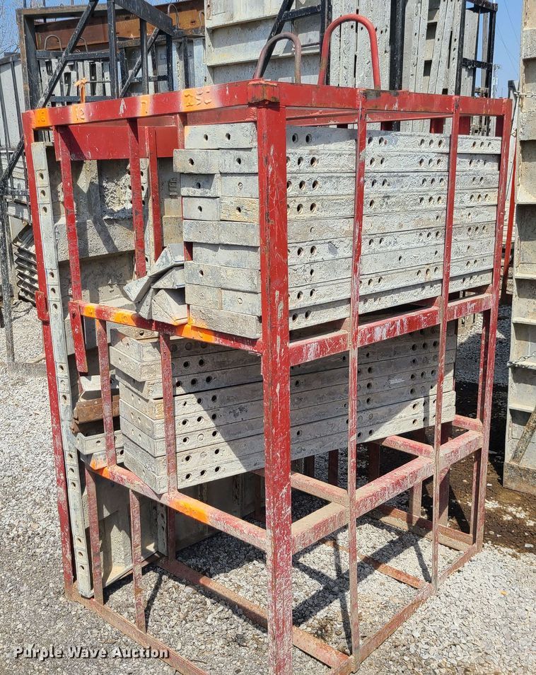 image for item DM4946 (4) cages of Badger aluminum concrete forms