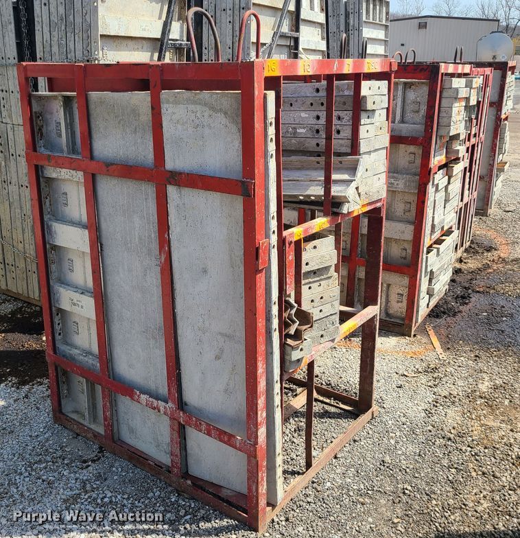 image for item DM4946 (4) cages of Badger aluminum concrete forms