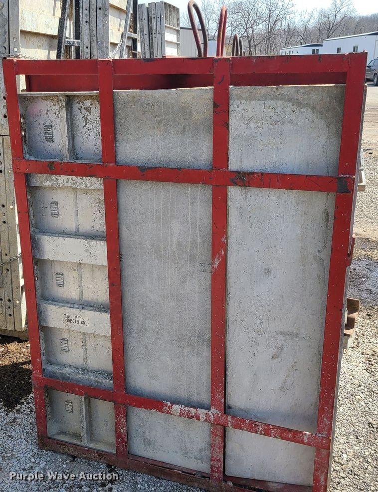 image for item DM4946 (4) cages of Badger aluminum concrete forms