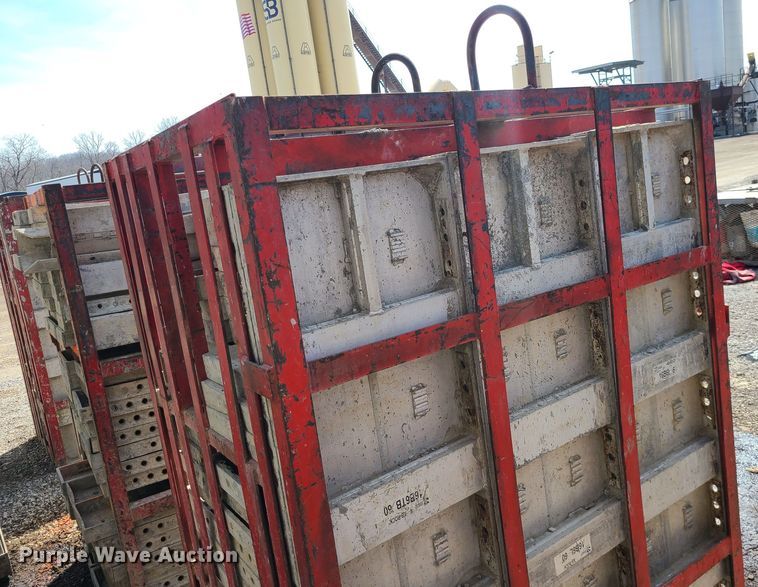 image for item DM4946 (4) cages of Badger aluminum concrete forms