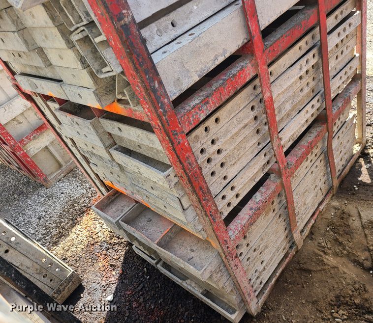 image for item DM4946 (4) cages of Badger aluminum concrete forms