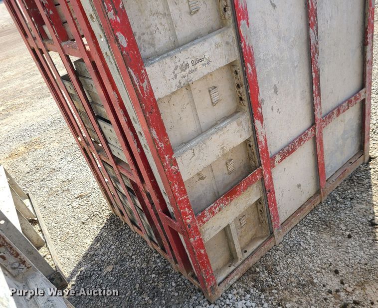 image for item DM4946 (4) cages of Badger aluminum concrete forms