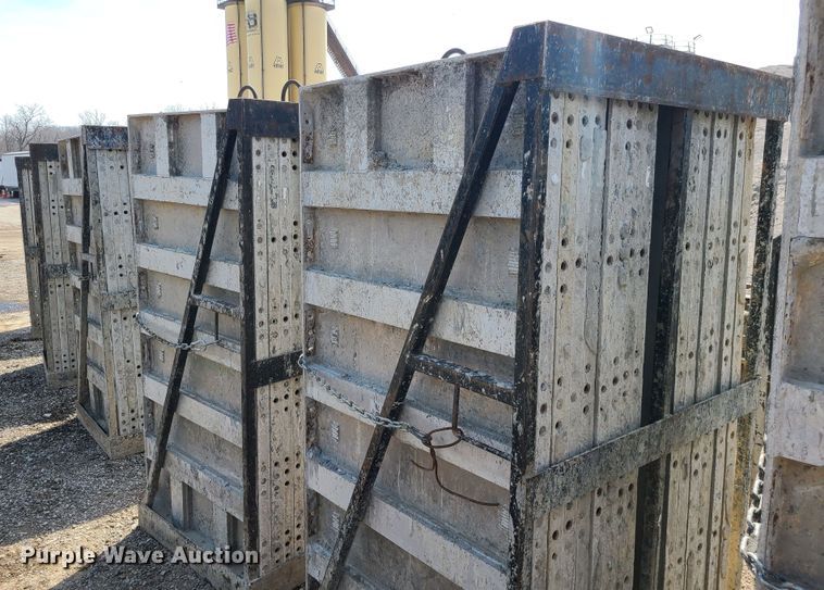 image for item DM4947 Approximately 96 Badger aluminum concrete forms