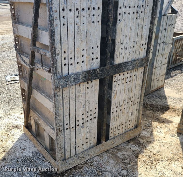 image for item DM4947 Approximately 96 Badger aluminum concrete forms