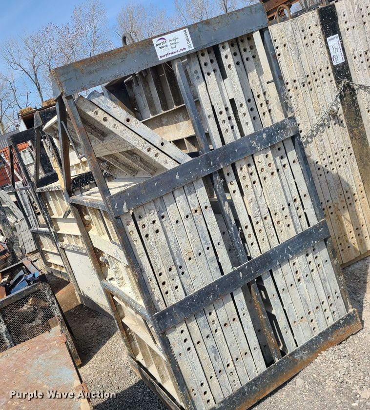 image for item DM4948 Approximately 150 Badger aluminum concrete forms