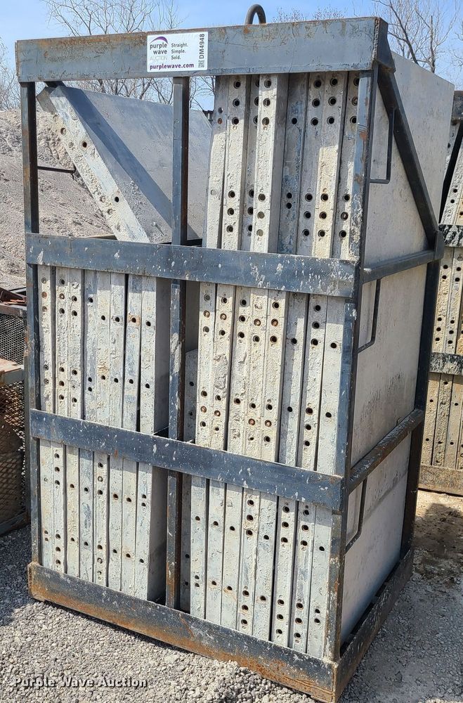 image for item DM4948 Approximately 150 Badger aluminum concrete forms
