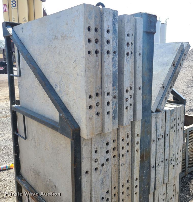 image for item DM4948 Approximately 150 Badger aluminum concrete forms
