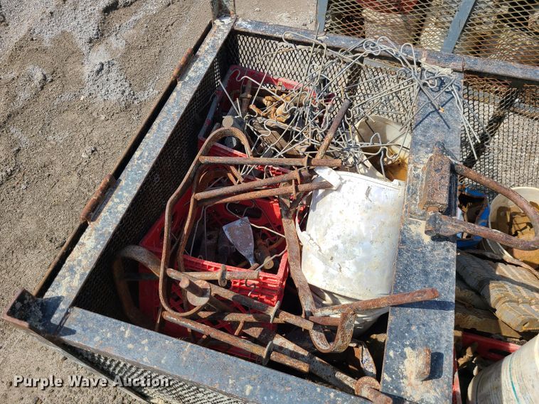 image for item DM4949 (8) cages of Badger aluminum concrete form hardware