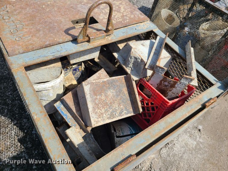 image for item DM4949 (8) cages of Badger aluminum concrete form hardware