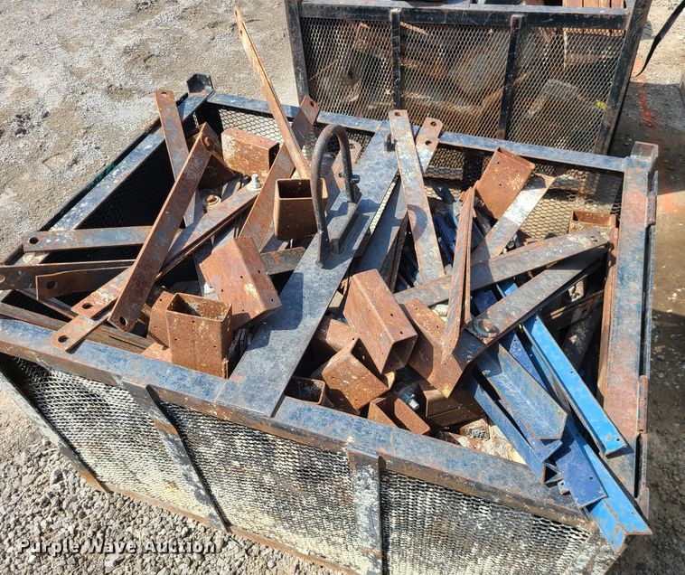 image for item DM4949 (8) cages of Badger aluminum concrete form hardware