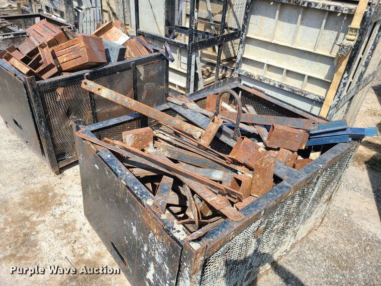 image for item DM4949 (8) cages of Badger aluminum concrete form hardware