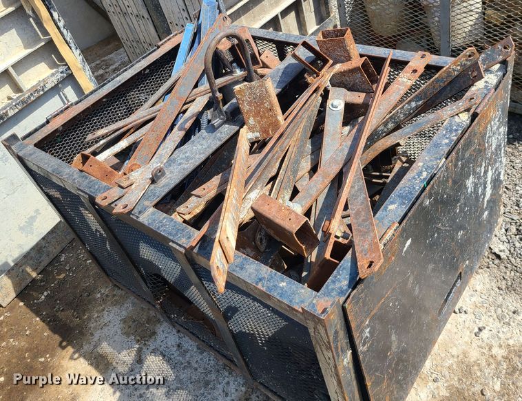 image for item DM4949 (8) cages of Badger aluminum concrete form hardware