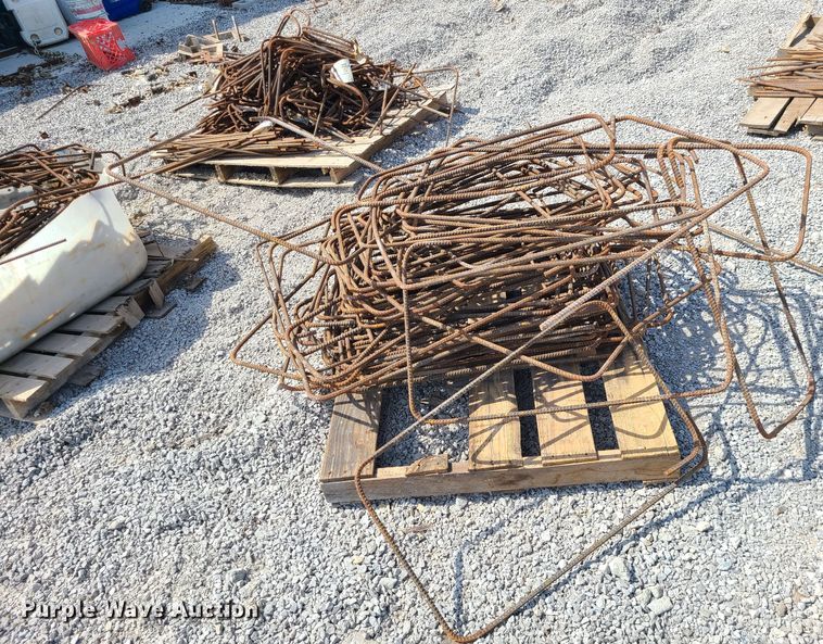 image for item DM4951 Rebar