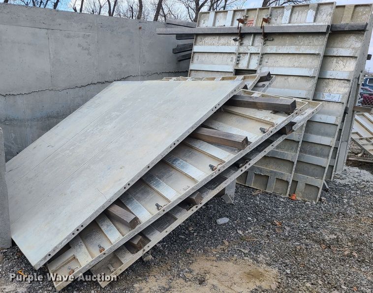 image for item DM4953 Badger aluminum concrete forms