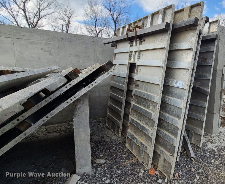 image for item DM4953 Badger aluminum concrete forms