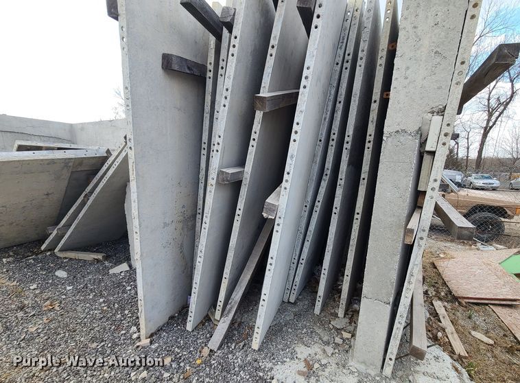 image for item DM4953 Badger aluminum concrete forms
