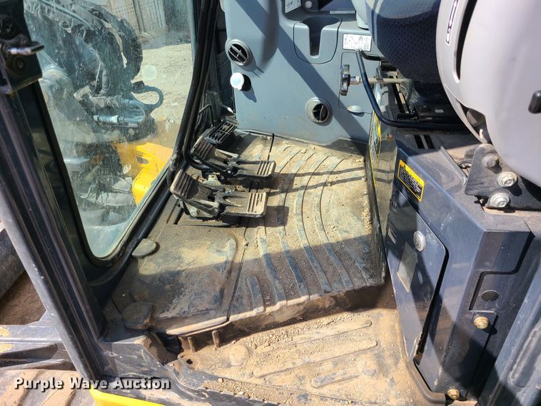 image for item DM4958 2019 John Deere 50G  mini excavator