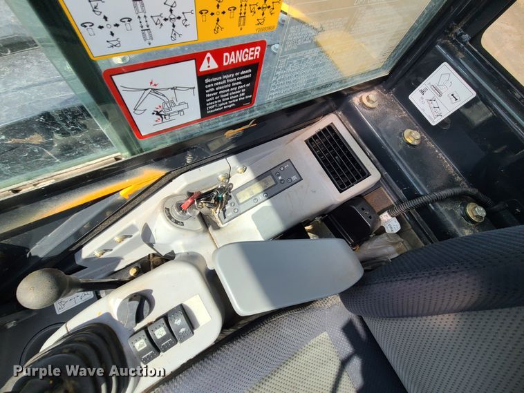 image for item DM4958 2019 John Deere 50G  mini excavator