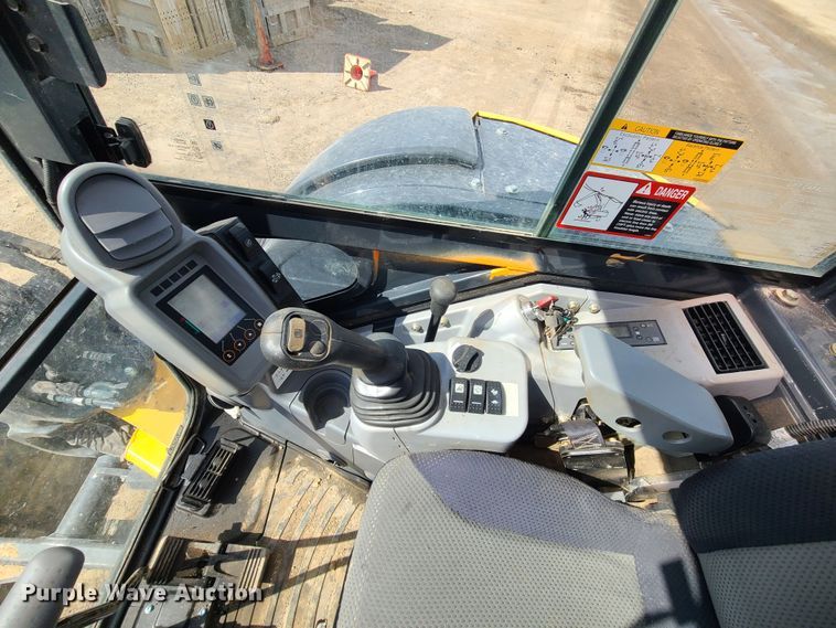 image for item DM4958 2019 John Deere 50G  mini excavator