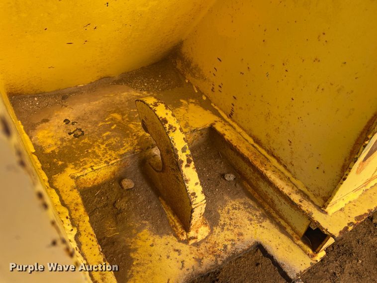 image for item DN4576 Roll-off container