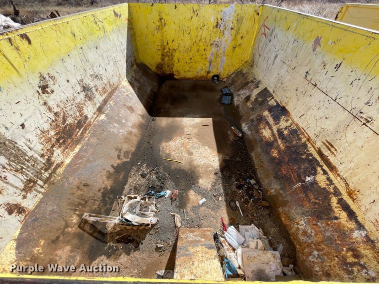 image for item DN4576 Roll-off container