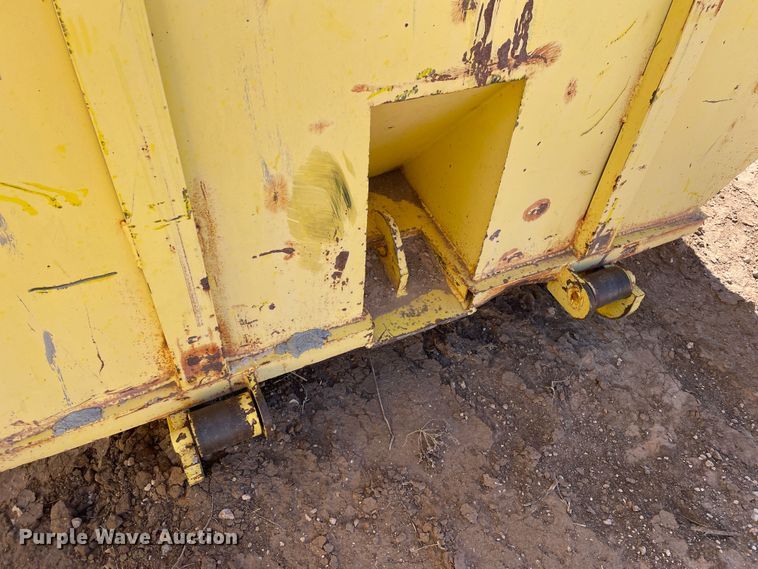 image for item DN4577 Roll-off container