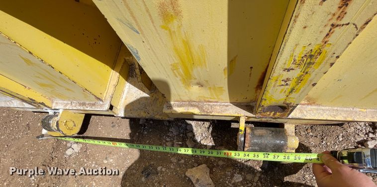 image for item DN4578 Roll-off container