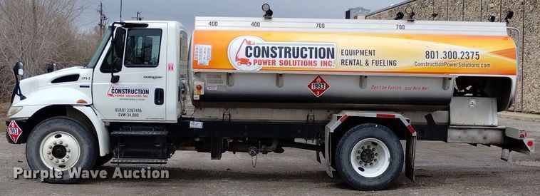image for item DN6336 2011 International 4300  fuel truck