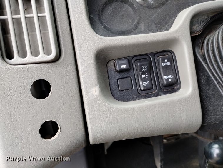 image for item DN6336 2011 International 4300  fuel truck