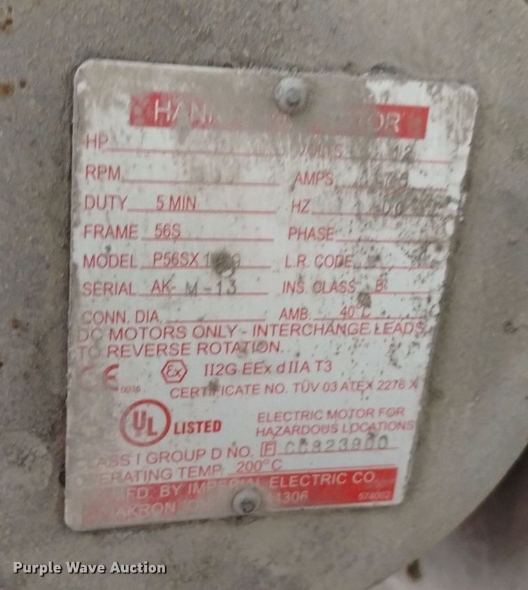 image for item DN6336 2011 International 4300  fuel truck