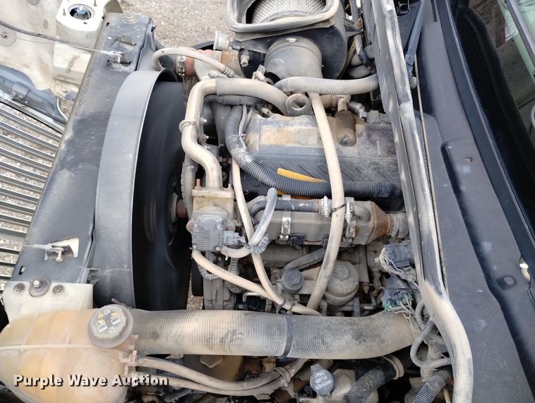 image for item DN6336 2011 International 4300  fuel truck