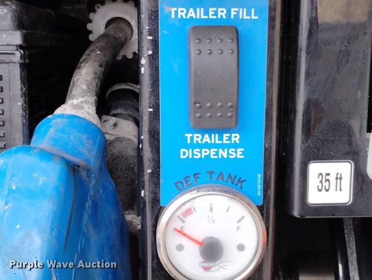 image for item DN6338 2018 Thunder Creek FST750  fuel tank trailer