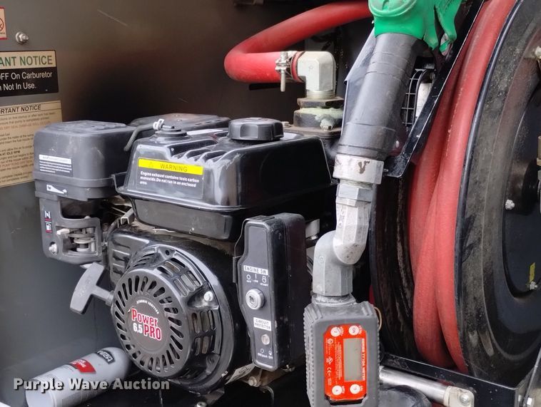 image for item DN6338 2018 Thunder Creek FST750  fuel tank trailer