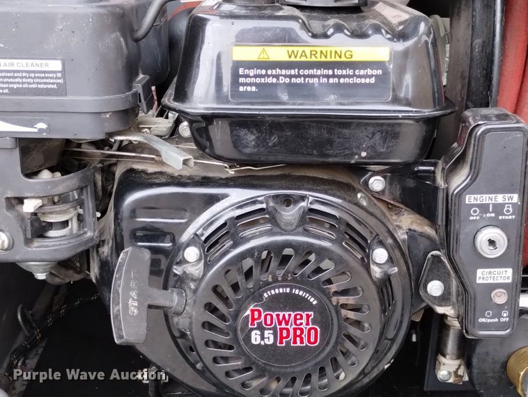 image for item DN6338 2018 Thunder Creek FST750  fuel tank trailer