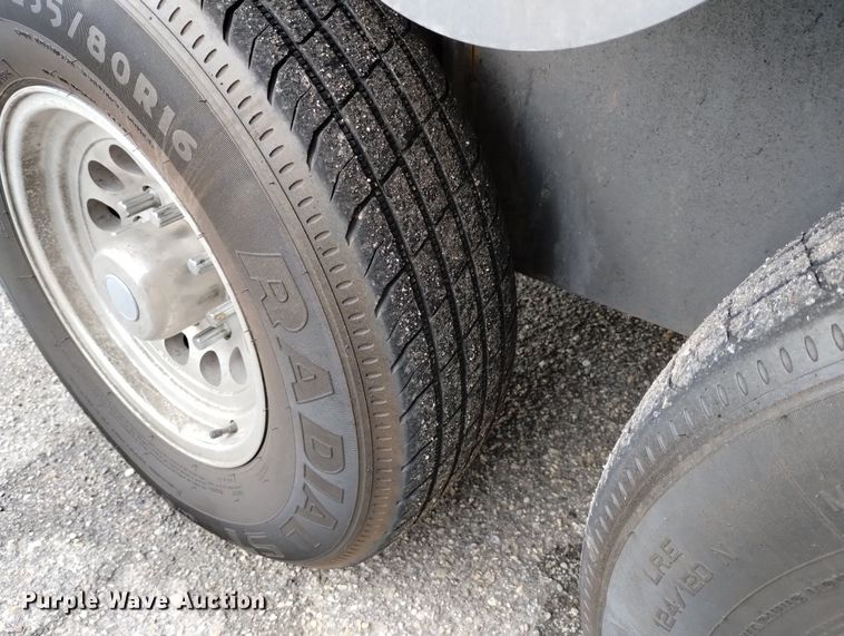 image for item DN6338 2018 Thunder Creek FST750  fuel tank trailer