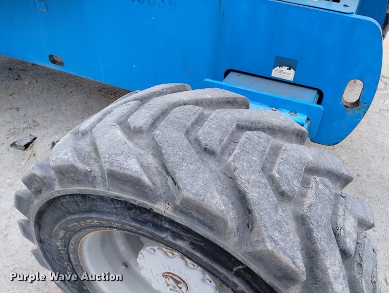 image for item DN6355 2000 Genie S-80  boom lift