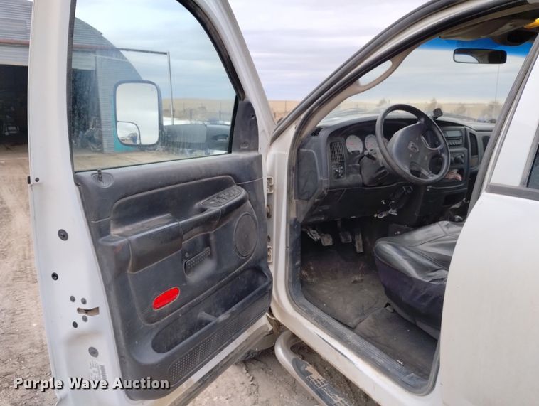 image for item DN6357 2003 Dodge Ram 3500  Quad Cab utility bed pickup truck