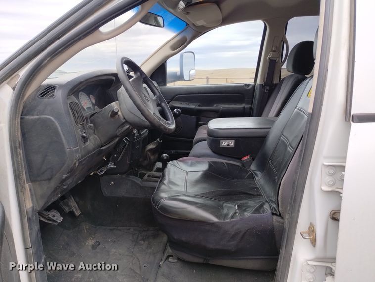 image for item DN6357 2003 Dodge Ram 3500  Quad Cab utility bed pickup truck