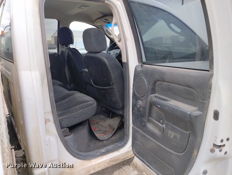 image for item DN6357 2003 Dodge Ram 3500  Quad Cab utility bed pickup truck