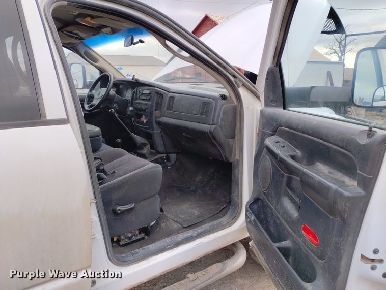 image for item DN6357 2003 Dodge Ram 3500  Quad Cab utility bed pickup truck