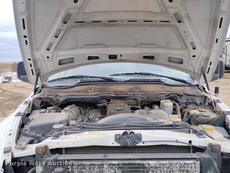 image for item DN6357 2003 Dodge Ram 3500  Quad Cab utility bed pickup truck