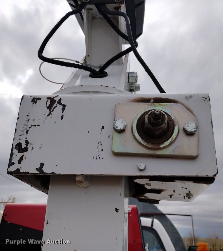 image for item DN6357 2003 Dodge Ram 3500  Quad Cab utility bed pickup truck