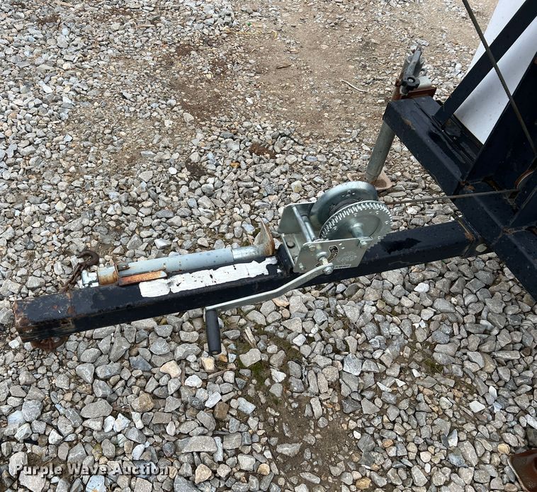 image for item DO2185 2004 Wacker LTC4  light plant