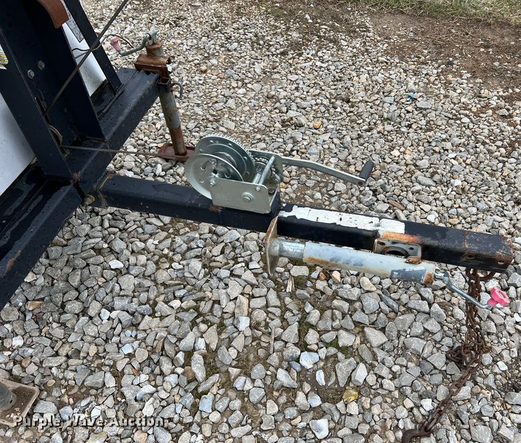 image for item DO2185 2004 Wacker LTC4  light plant