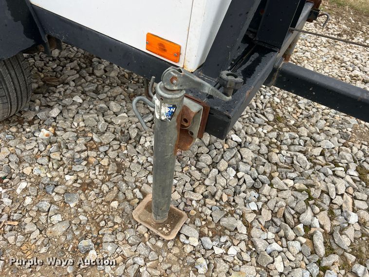 image for item DO2185 2004 Wacker LTC4  light plant