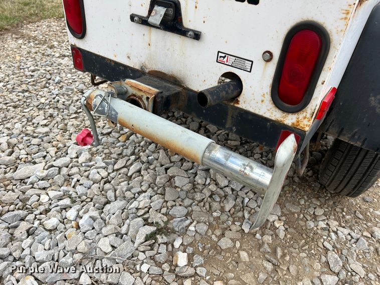 image for item DO2185 2004 Wacker LTC4  light plant