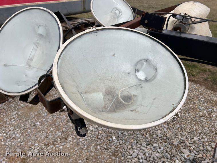 image for item DO2185 2004 Wacker LTC4  light plant