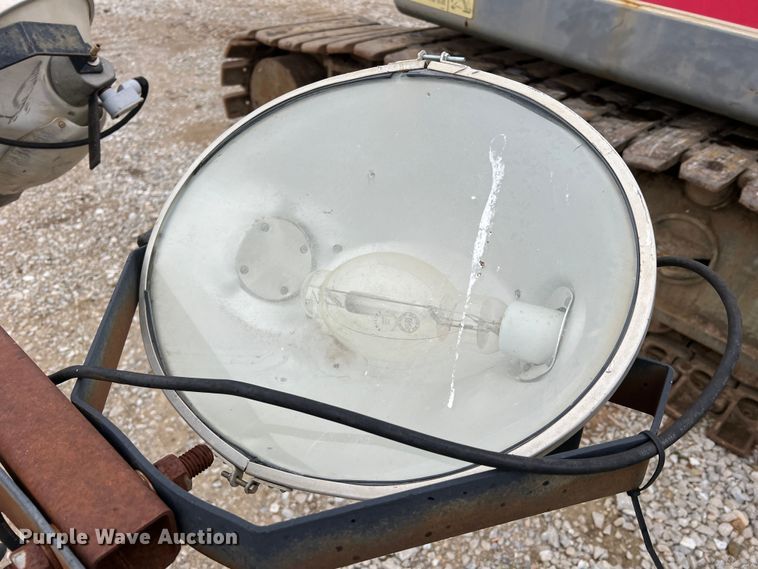 image for item DO2185 2004 Wacker LTC4  light plant